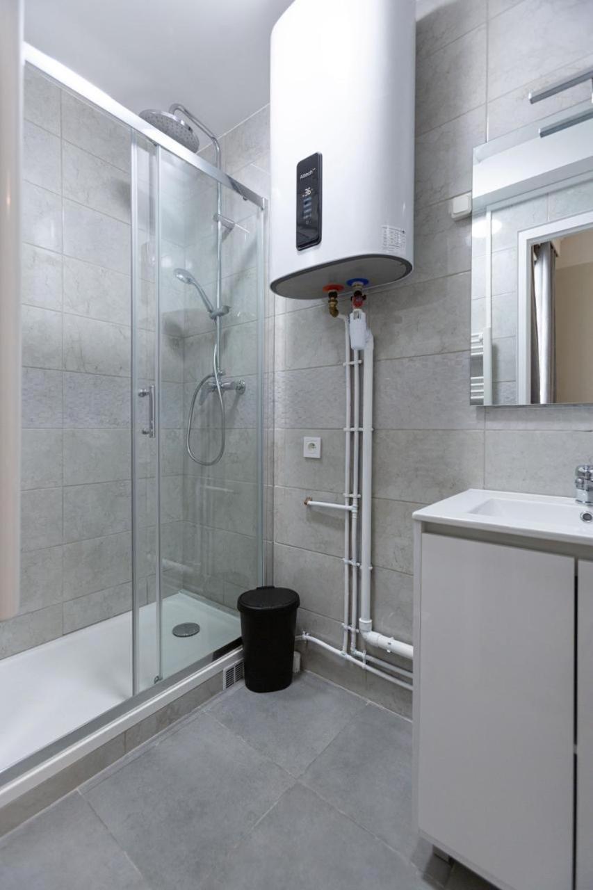 Appartement 3 Pieces - Proche Rer Et Centre Ville Corbeil-Essonnes Luaran gambar