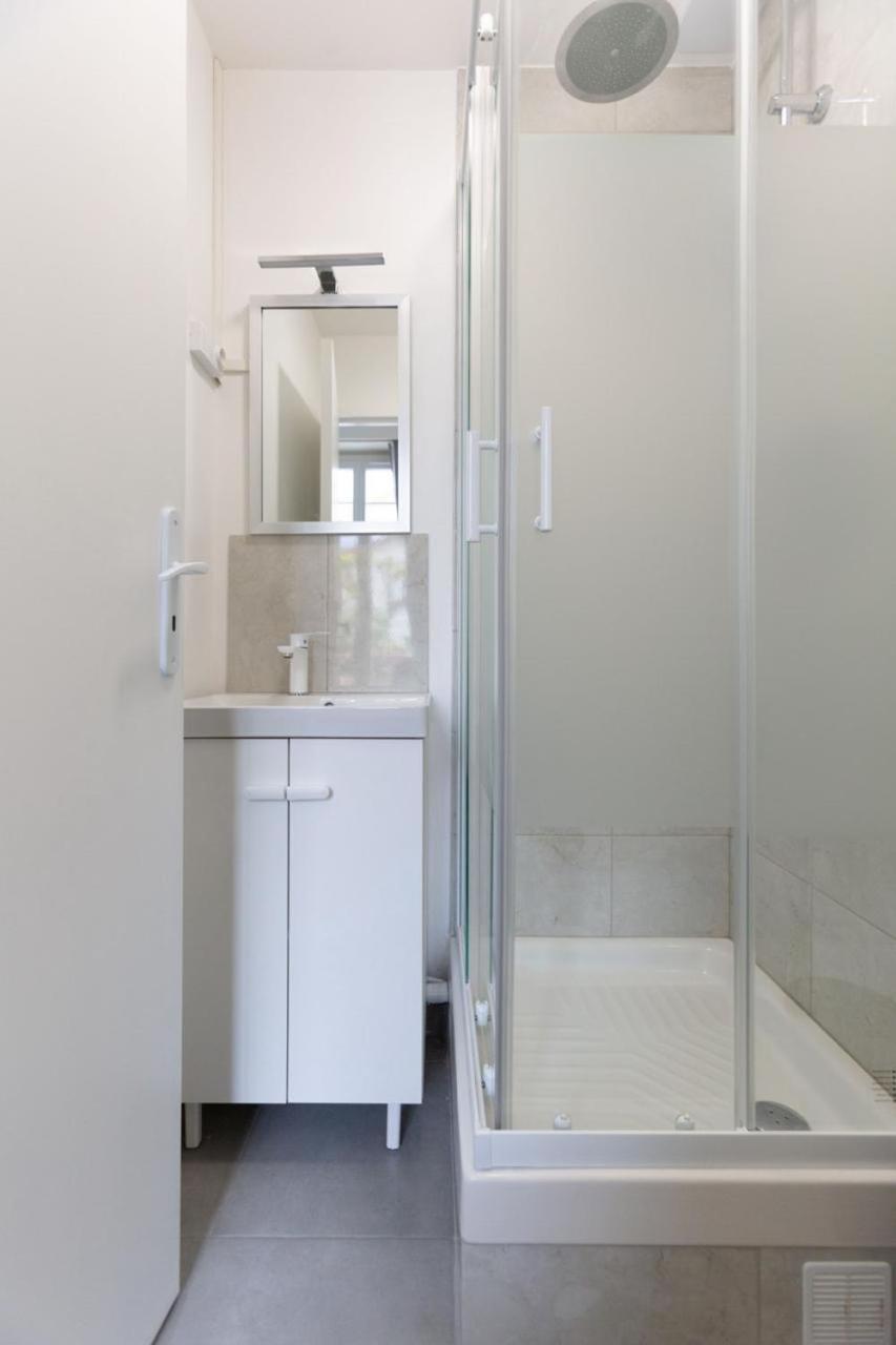 Appartement 3 Pieces - Proche Rer Et Centre Ville Corbeil-Essonnes Luaran gambar